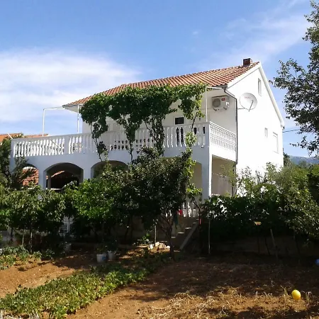 Magis Apartment Maslenica